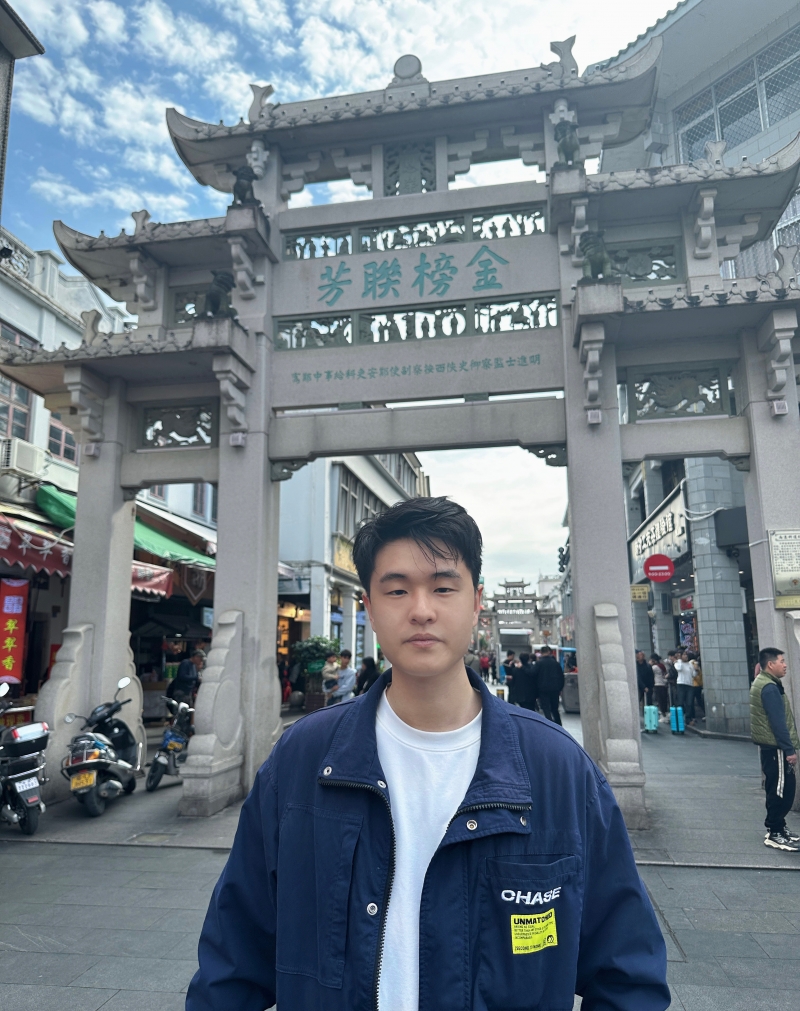 吴匡正.jpg